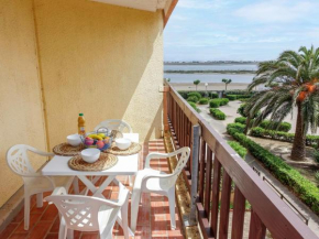  Apartment Gruissan Plage  Грюиссан
